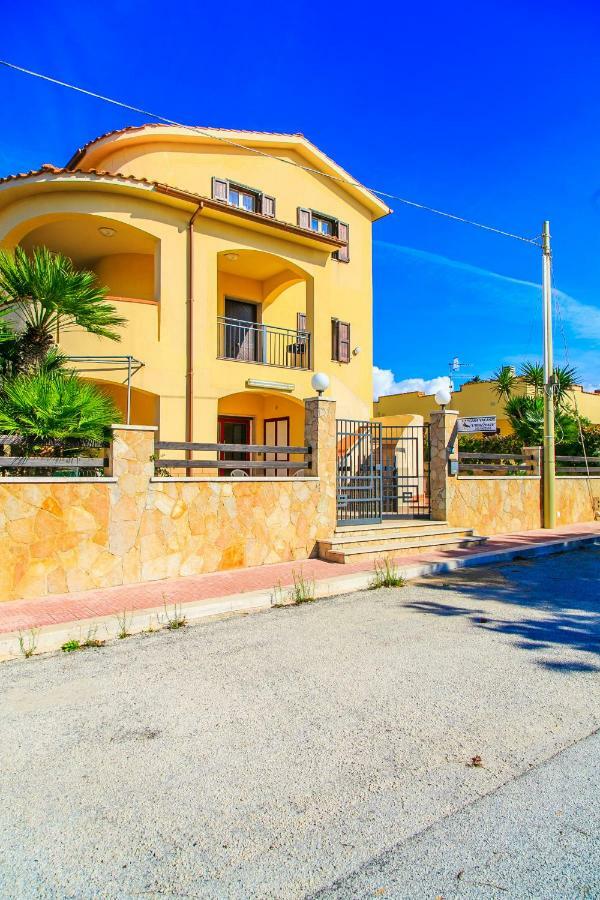 Casa Vacanze L'Orizzonte Aparthotel Valderice Exterior photo
